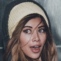 Cat Staccz - Age, Bio, Family | Famous Birthdays