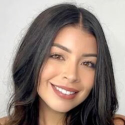 Kenia Gonzalez - Age, Bio, Family | Famous Birthdays