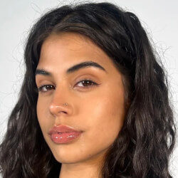 Ashley Goyette - Age, Bio, Family | Famous Birthdays