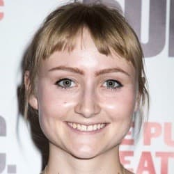 Rae Gray - Age, Bio, Family | Famous Birthdays