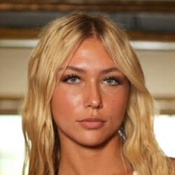 Jacklyn Roper - Bio, Family | Famous Birthdays