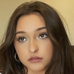 Teilor Grubbs - Age, Bio, Family | Famous Birthdays