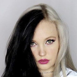 Drew Gulliver - Age, Bio, Family | Famous Birthdays