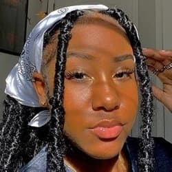 Jalaiah Harmon - Age, Bio, Family | Famous Birthdays