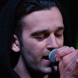 FKA Twigs - Age, Bio, Family | Famous Birthdays