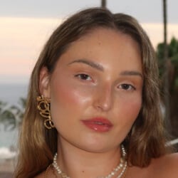 Riley Hemson - Age, Bio, Family | Famous Birthdays