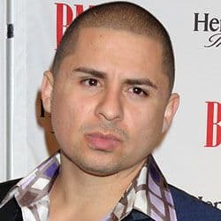 Famous Larrys | Famous Birthdays