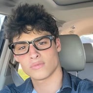 hey_nickyyyy