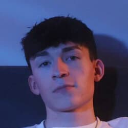 Devin Holt - Age, Bio, Family | Famous Birthdays