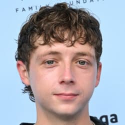 Young Dracula - Cast, Ages, Trivia | Famous Birthdays