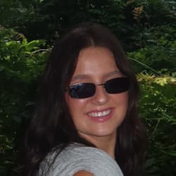 Haley Jackman - Age, Bio, Family | Famous Birthdays