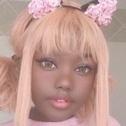 Jadathedoll - Age, Bio, Family | Famous Birthdays