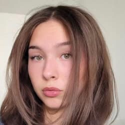 Kayli Jones - Age, Bio, Family | Famous Birthdays