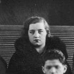 Pianists born in Poland