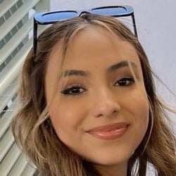 Kenna James - Age, Bio, Family | Famous Birthdays
