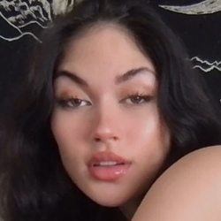 Kenzie.luby - Age, Bio, Family | Famous Birthdays