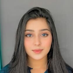 Numra Khan - Bio, Family | Famous Birthdays