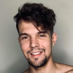 Datura Kilos - Age, Bio, Family | Famous Birthdays