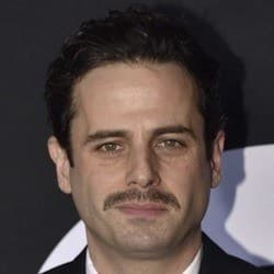 Luke Kirby - Age, Bio, Family | Famous Birthdays