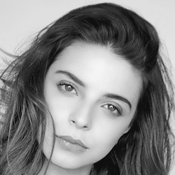 Gisselle Bravo - Age, Bio, Family | Famous Birthdays