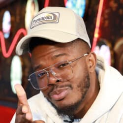 Dezz Lee - Age, Bio, Family | Famous Birthdays