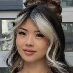 linawinaly - Age, Bio, Family | Famous Birthdays