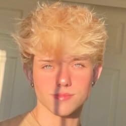 Connor Lipe - Age, Bio, Family | Famous Birthdays