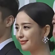 Tong Liya