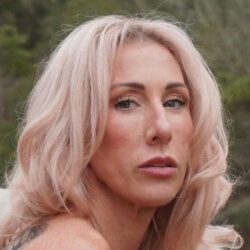 Lorelei Finds - Age, Bio, Family | Famous Birthdays