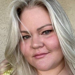 Chelcie Lynn - Age, Bio, Family | Famous Birthdays