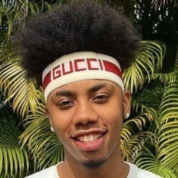 Eli Yoder - Age, Bio, Family | Famous Birthdays