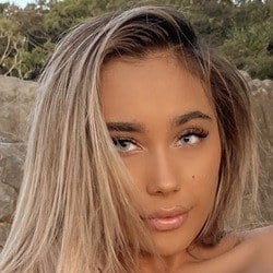 Lacey Blair - Age, Bio, Family | Famous Birthdays