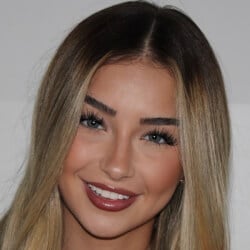 Ava Majury - Age, Bio, Family | Famous Birthdays