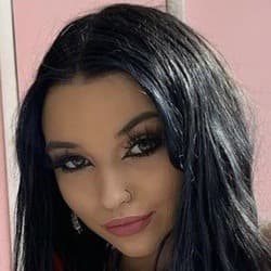 Famous Mirandas | Famous Birthdays