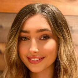 Chloe May - Age, Bio, Family | Famous Birthdays