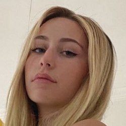 Eden McCoy - Age, Bio, Family | Famous Birthdays