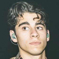 Alec McGarry - Age, Bio, Family | Famous Birthdays