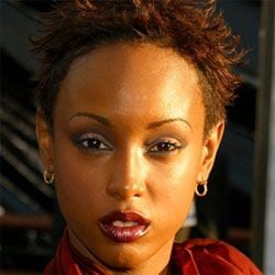 Kanisha Buss - Age, Bio, Family | Famous Birthdays
