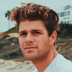 Alec Merlino - Age, Bio, Family | Famous Birthdays