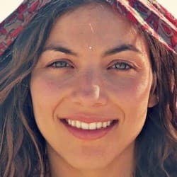 Elana Meta - Age, Bio, Family | Famous Birthdays