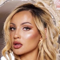 Mila Monet - Age, Bio, Family | Famous Birthdays