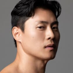 Jon Moon - Age, Bio, Family | Famous Birthdays