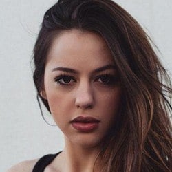 Alex Moore (Pop Singer) - Age, Bio, Family | Famous Birthdays