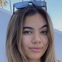 Adelaine Morin - Age, Bio, Family | Famous Birthdays