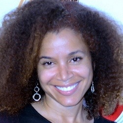 Mari Morrow - Age, Bio, Family | Famous Birthdays