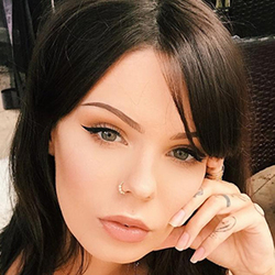 Sabrina Nellie - Age, Bio, Family | Famous Birthdays