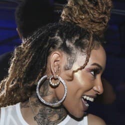 Neisha Neshae - Age, Bio, Family | Famous Birthdays