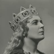 Elena Nicolai