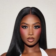 Malika Nura