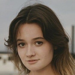 Caitlin Erin O'Neill - Age, Bio, Family | Famous Birthdays